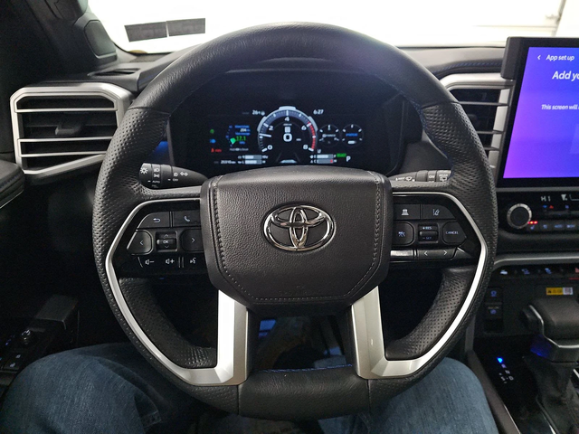 Toyota Sequoia Platinum 4x4* Pano* HuD - автомобили, коли, обяви за нови и употребявани 8