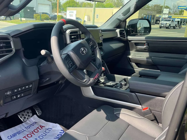 Toyota Sequoia 4WD  TRD / 360 / DISTRONIC - автомобили, коли, обяви за нови и употребявани 4