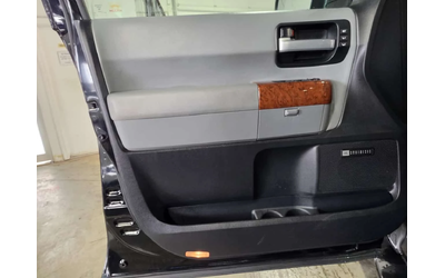 Toyota Sequoia | Platinum | ПОДГРЕВ | ОБДУХВАНЕ | CARFAX | - автомобили, коли, обяви за нови и употребявани 13
