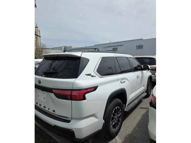 Toyota Sequoia TRD OFF ROAD * HYBRID * V6 * 23700KM * ЦЕНА ДО БГ - автомобили, коли, обяви за нови и употребявани 2