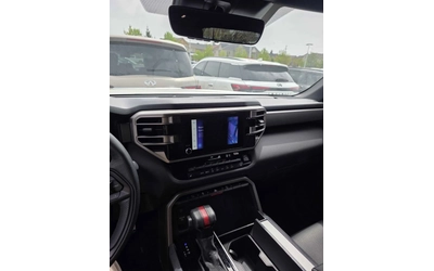 Toyota Sequoia TRD OFF ROAD * HYBRID * V6 * 23700KM * ЦЕНА ДО БГ - автомобили, коли, обяви за нови и употребявани 6