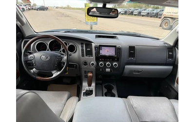 Toyota Sequoia Platinum - автомобили, коли, обяви за нови и употребявани 14