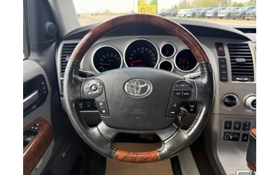 Toyota Sequoia Platinum - автомобили, коли, обяви за нови и употребявани 15