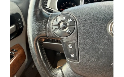 Toyota Sequoia Platinum - автомобили, коли, обяви за нови и употребявани 16