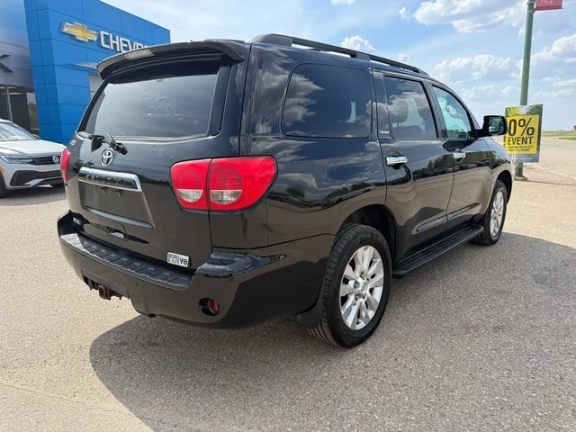 Toyota Sequoia Platinum - автомобили, коли, обяви за нови и употребявани 7
