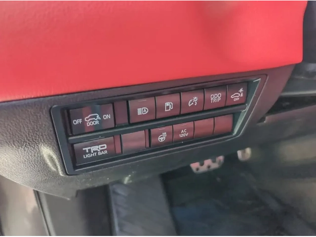 Toyota Sequoia TRD PRO* * FULL* * ОФИЦИАЛНО ПРЕДСТАВИТЕЛСТВО - автомобили, коли, обяви за нови и употребявани 9