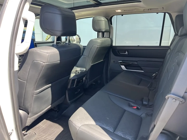 Toyota Sequoia LIMITED* AWD* ОБДУХВАНЕ* ОТ ТОЙОТА - автомобили, коли, обяви за нови и употребявани 12