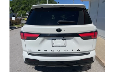 toyota-sequoia - 3