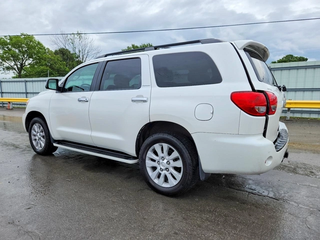 Toyota Sequoia PLATINUM* AWD* КАРАМЕЛ - автомобили, коли, обяви за нови и употребявани 1