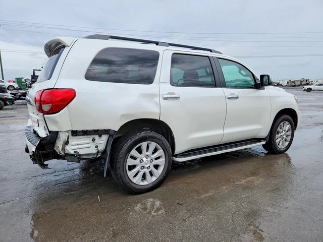 Toyota Sequoia PLATINUM* AWD* КАРАМЕЛ - автомобили, коли, обяви за нови и употребявани 2