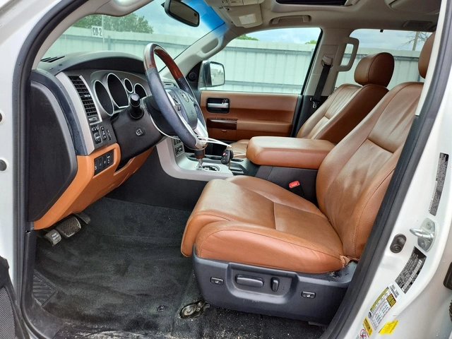 Toyota Sequoia PLATINUM* AWD* КАРАМЕЛ - автомобили, коли, обяви за нови и употребявани 6