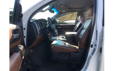Toyota Sequoia * ПАНО* KEYLESS* Camera* ПОДГРЕВ* - автомобили, коли, обяви за нови и употребявани 11