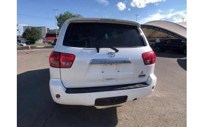 toyota-sequoia - 5
