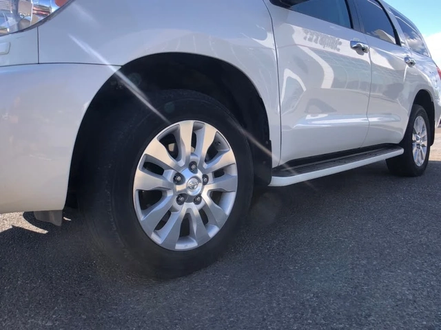 Toyota Sequoia * ПАНО* KEYLESS* Camera* ПОДГРЕВ* - автомобили, коли, обяви за нови и употребявани 9