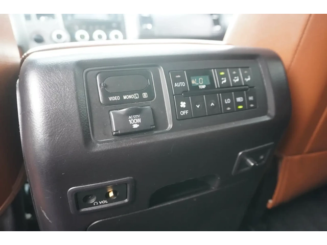 Toyota Sequoia 5.7* V8* PLATINUM* ПОДГРЕВ* ОБДУХВАНЕ* КАМЕРА* JBL - автомобили, коли, обяви за нови и употребявани 14