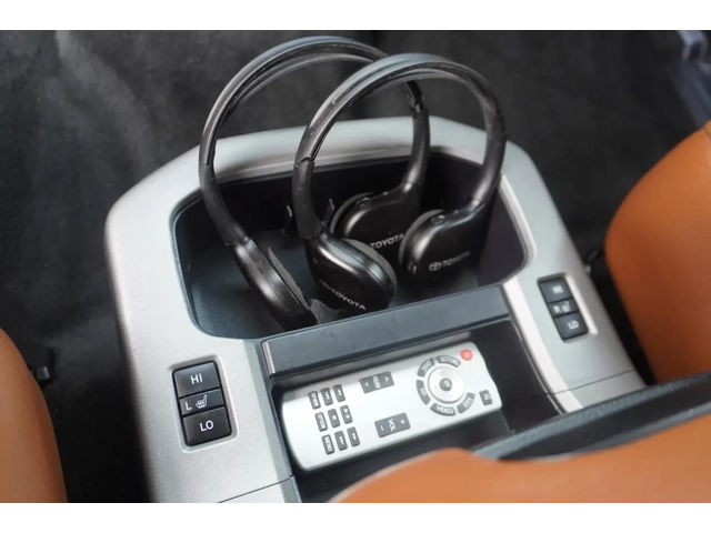 Toyota Sequoia 5.7* V8* PLATINUM* ПОДГРЕВ* ОБДУХВАНЕ* КАМЕРА* JBL - автомобили, коли, обяви за нови и употребявани 15