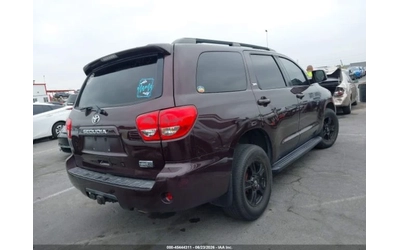 toyota-sequoia - 3