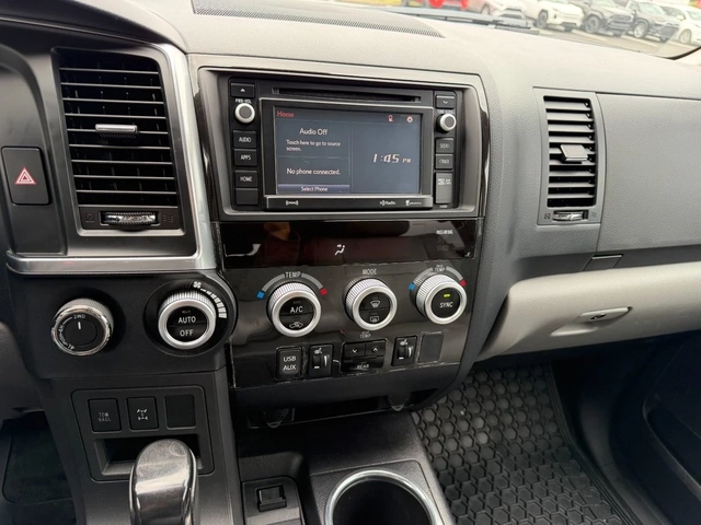 Toyota Sequoia LIMITED* 4WD* DISTRONIC* М.ТОЧКА* ПОДГРЕВ* КАМЕРА* - автомобили, коли, обяви за нови и употребявани 12