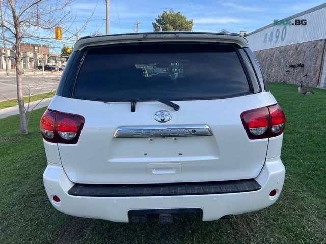Toyota Sequoia PLATINUM* 4WD* DISTRONIC* М.ТОЧКА* КАМЕРА* ПОДГРЕВ - автомобили, коли, обяви за нови и употребявани 5