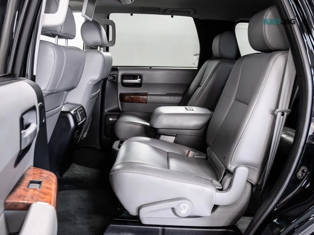 Toyota Sequoia PLATINUM* 4WD* JBL* PANO* ПОДГРЕВ* ОБДУХВАНЕ* TV* - автомобили, коли, обяви за нови и употребявани 10