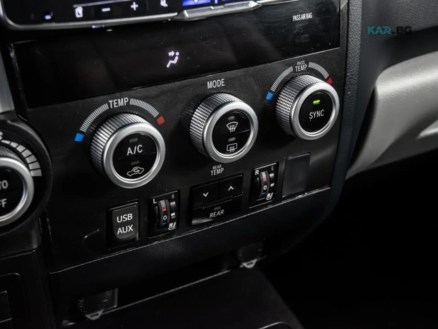 Toyota Sequoia PLATINUM* 4WD* JBL* PANO* ПОДГРЕВ* ОБДУХВАНЕ* TV* - автомобили, коли, обяви за нови и употребявани 15