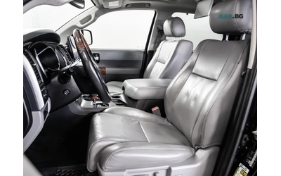 Toyota Sequoia PLATINUM* 4WD* JBL* PANO* ПОДГРЕВ* ОБДУХВАНЕ* TV* - автомобили, коли, обяви за нови и употребявани 7