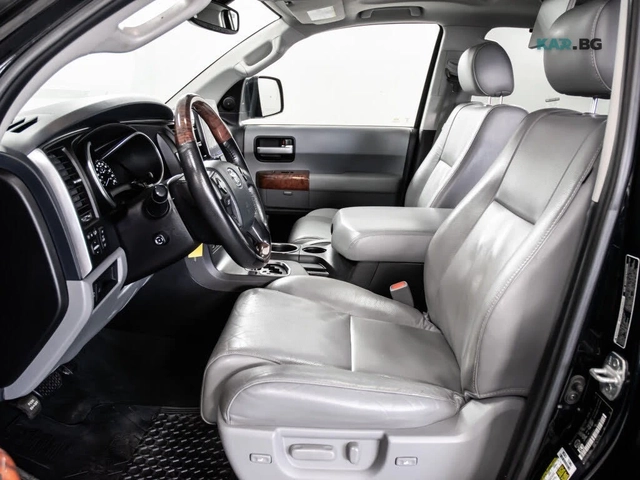 Toyota Sequoia PLATINUM* 4WD* JBL* PANO* ПОДГРЕВ* ОБДУХВАНЕ* TV* - автомобили, коли, обяви за нови и употребявани 8