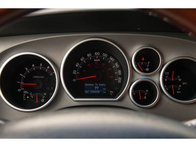 Toyota Sequoia PLATINUM* 5.7* V8* ПОДГРЕВ* КАМЕРА* КЕЙЛЕС - автомобили, коли, обяви за нови и употребявани 11