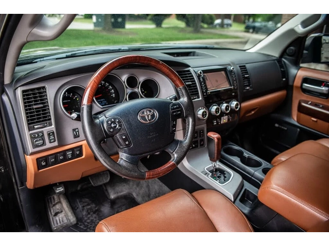 Toyota Sequoia PLATINUM* 5.7* V8* ПОДГРЕВ* КАМЕРА* КЕЙЛЕС - автомобили, коли, обяви за нови и употребявани 8