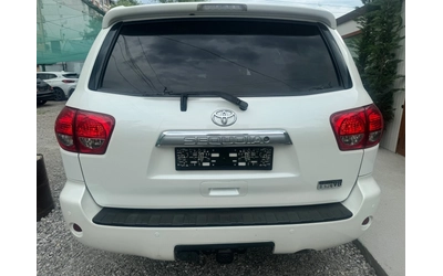 toyota-sequoia - 4