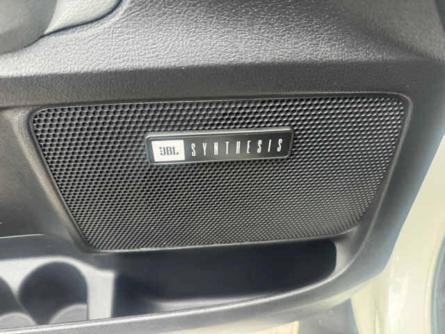 Toyota Sequoia Platinum - автомобили, коли, обяви за нови и употребявани 9