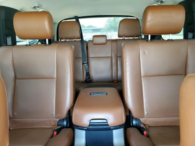 Toyota Sequoia PLATINUM 5.7L 2020 4X4 - автомобили, коли, обяви за нови и употребявани 9