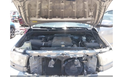 toyota-sequoia - 5