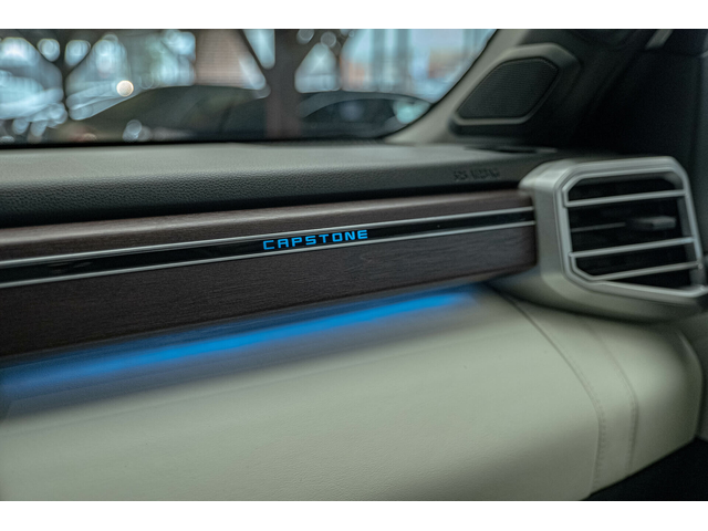 Toyota Sequoia Capstone/JBL/6+1/Обдухване/Panorama/HuD/Virtual/Lane Assist - автомобили, коли, обяви за нови и употребявани 13