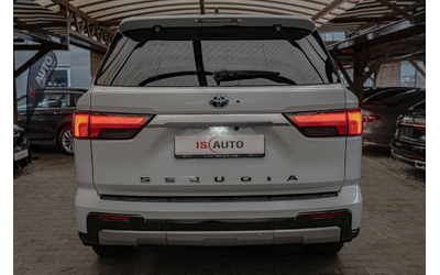 toyota-sequoia-capstone-jbl-6-1-obduhvane-panorama-hud-virtual-lane-assist - 3