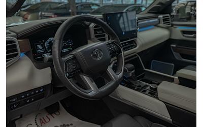 Toyota Sequoia Capstone/JBL/6+1/Обдухване/Panorama/HuD/Virtual/Lane Assist - автомобили, коли, обяви за нови и употребявани 6