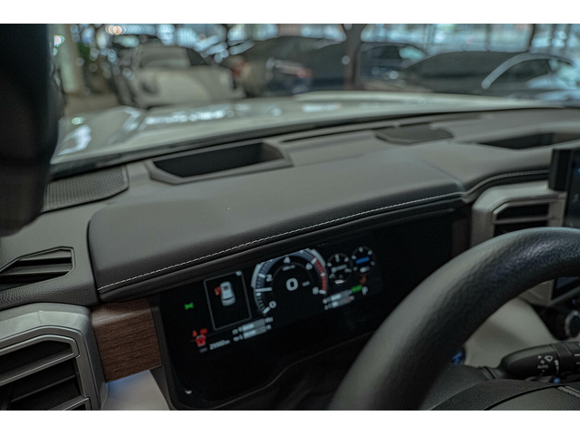 Toyota Sequoia Capstone/JBL/6+1/Обдухване/Panorama/HuD/Virtual/Lane Assist - автомобили, коли, обяви за нови и употребявани 7