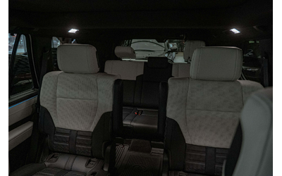 Toyota Sequoia Capstone/JBL/6+1/Обдухване/Panorama/HuD/Virtual/Lane Assist - автомобили, коли, обяви за нови и употребявани 9