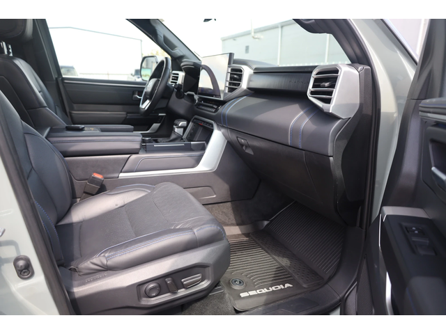 Toyota Sequoia Sequoia - автомобили, коли, обяви за нови и употребявани 7