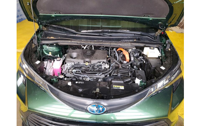 Toyota Sienna 2.5L 4 ALL WHEEL DRIVE - автомобили, коли, обяви за нови и употребявани 11