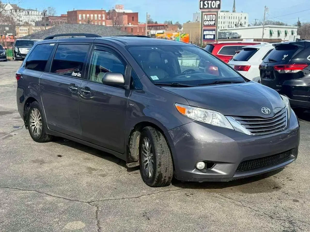 Toyota Sienna XLE PREMIUM 8-PASSENGER - автомобили, коли, обяви за нови и употребявани 0