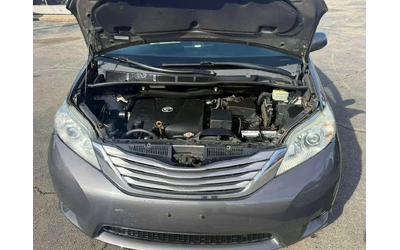 Toyota Sienna XLE PREMIUM 8-PASSENGER - автомобили, коли, обяви за нови и употребявани 10