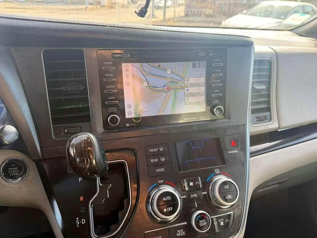 Toyota Sienna XLE PREMIUM 8-PASSENGER - автомобили, коли, обяви за нови и употребявани 5