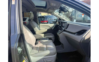 Toyota Sienna XLE PREMIUM 8-PASSENGER - автомобили, коли, обяви за нови и употребявани 8