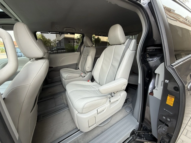 Toyota Sienna XLE-3.5i-4x4-AVTOMAT-6+ 1-ШВЕЙЦАРИЯ - автомобили, коли, обяви за нови и употребявани 15