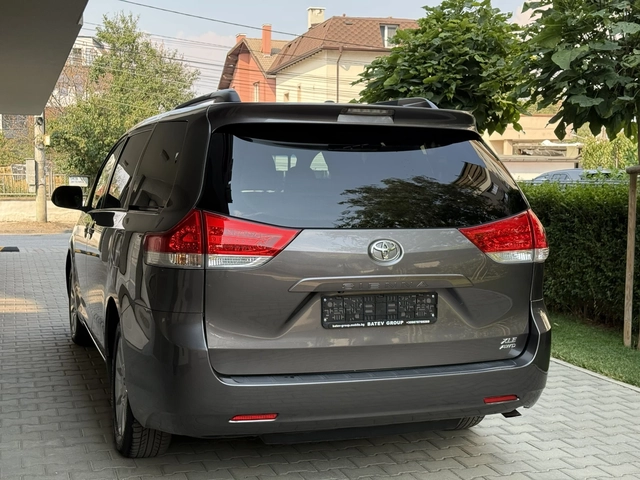 Toyota Sienna XLE-3.5i-4x4-AVTOMAT-6+ 1-ШВЕЙЦАРИЯ - автомобили, коли, обяви за нови и употребявани 6