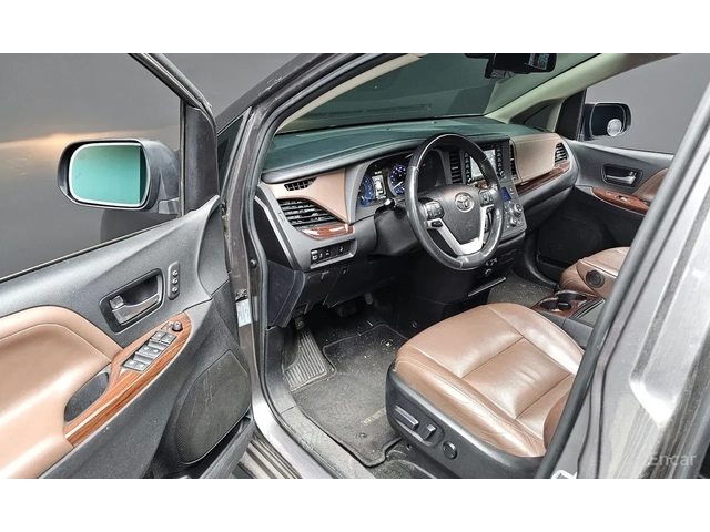 Toyota Sienna 3.5 V6 * LIMITED AWD * 7 МЕСТА * КАФЯВ КОЖЕН САЛОН - автомобили, коли, обяви за нови и употребявани 2