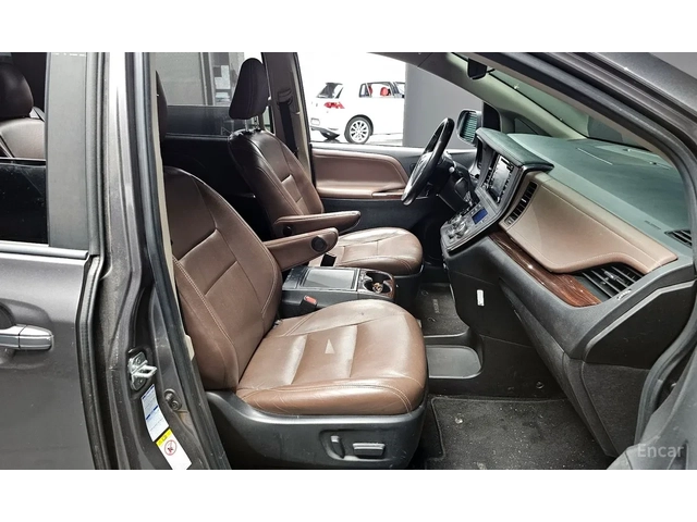 Toyota Sienna 3.5 V6 * LIMITED AWD * 7 МЕСТА * КАФЯВ КОЖЕН САЛОН - автомобили, коли, обяви за нови и употребявани 4