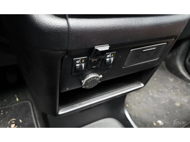 Toyota Sienna 3.5 V6 * LIMITED AWD * 7 МЕСТА * КАФЯВ КОЖЕН САЛОН - автомобили, коли, обяви за нови и употребявани 7