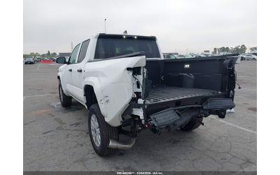 toyota-tacoma-2-4l-i-4-di-dohc-vvt-turbo-228hp-4x2-drive - 2